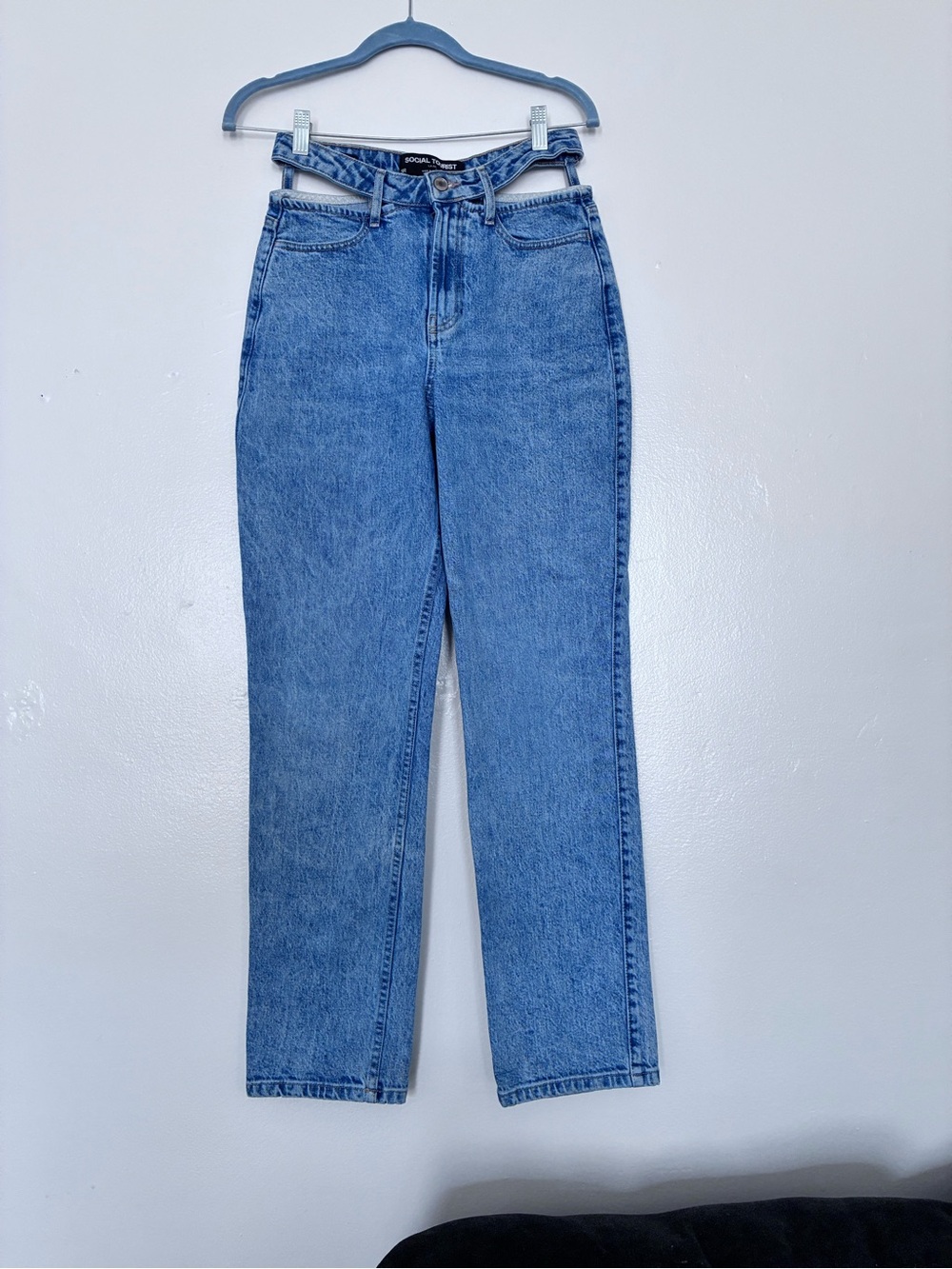 Social Tourist blue denim jeans